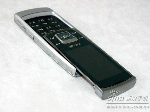 超薄无极限 三星时尚滑盖E848真机图赏(3)