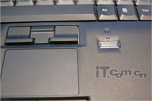 �¿�����ThinKPadZ61t��������Ԫ