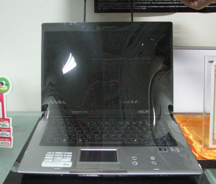 �������뻪˶ThinkPad�ͼۿ�ս!