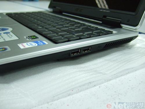 华硕A8S笔记本狂降3000元 现仅9900元_笔记