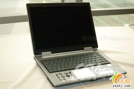 只为求实惠 大学生AMD平台笔记本大推荐_笔记本