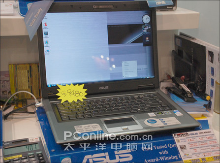 Moto行货V3仅5xx!香港电脑节火热报导_笔记本