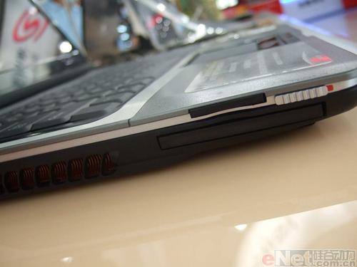 航天员必备的本本 Gateway T6817c上市_笔记