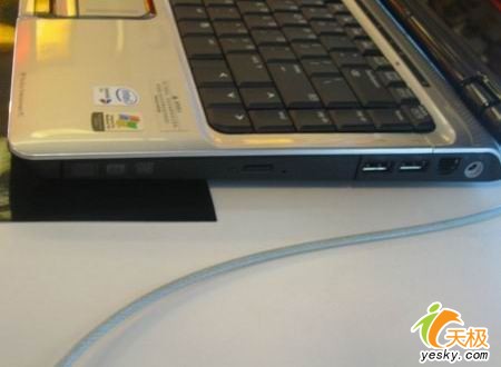 ���Ƚ�1700���ն�������dv2211����8K