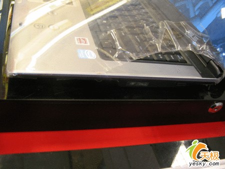 �۸��ʵ�ڻ�˶X50Q21V-SLС��600Ԫ