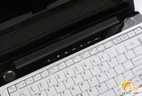 ˫����ָ��!��֥SatelliteM207��700