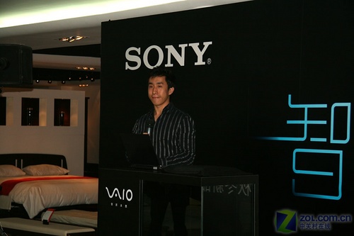 与家居完美结合 索尼14款秋冬新品展示_笔记本