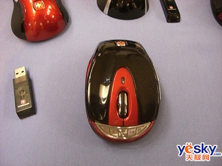 ��ʿWenger�Ƴ���ý��/���߶���һ���