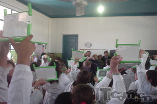 intel和AMD关注 100美元笔记本峰回路转_笔记本