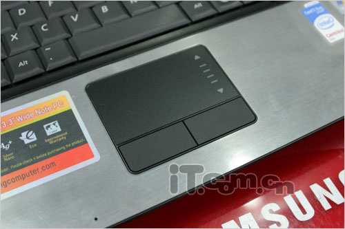 诱人的深蓝色三星彩色本Q70再惠300