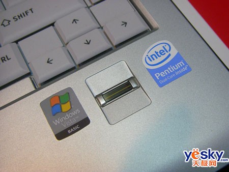 ����6000Ԫ��ض�֥M207�ʼǱ����û�����