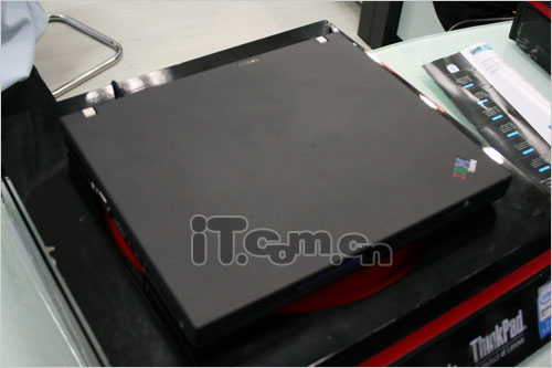 ���2����ThinkPadR60ARC��2000