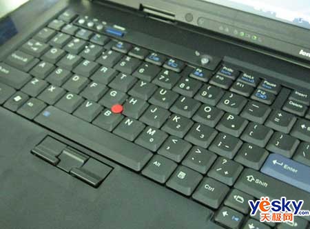 С��Ҳ�ͼ�ThinkPad����˫�˱���5500