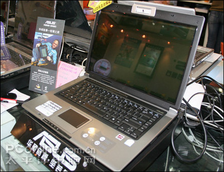 超大视野享受 华硕F5RL 4999视迅显身手_笔记本