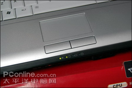 东芝笔记本SatelliteL202报5799元
