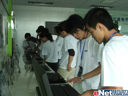 品质的背后!三星苏州笔记本工厂参观记_笔记本