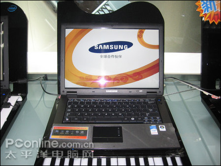 ����Q70-X000(��)�ʼǱ���2000Ԫ
