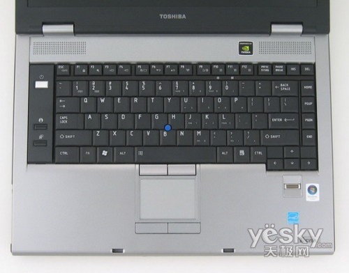 高端商用大屏新品东芝TecraA9海外评测