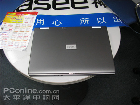 ���۱ʼǱ�����V700S��2999!