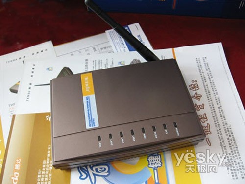 �ǳ����Ի��ڴ�TWL541R��������·��