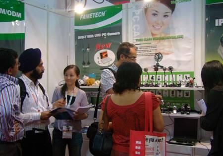 蓝色妖姬闪耀环球资源香港电子展_软件