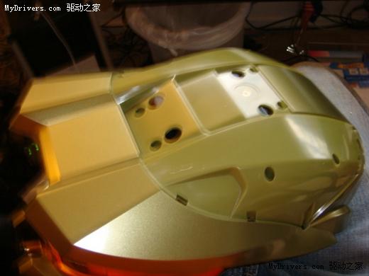 如何戴上传奇版头盔_软件