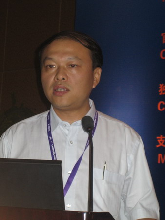 科技时代_图文:网通集团技术部副总经理刘晓甲演讲