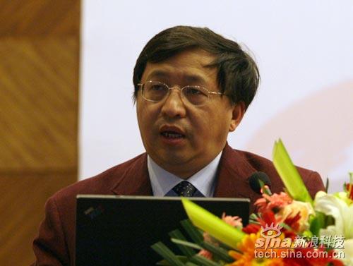 图为:北京邮电大学校长、中国工程院院士方滨兴。