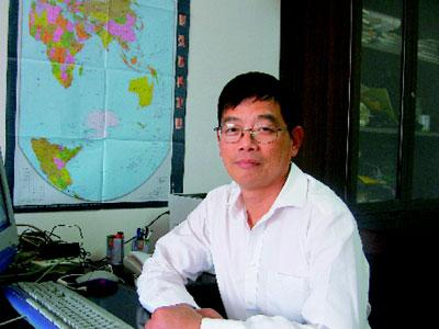 地学专家郝晓光,单之蔷19日聊新编世界地图