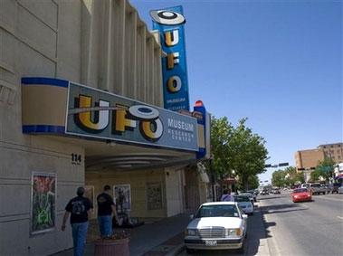 ����UFO֮��̽�أ���Ϸ���鱻�����˰��(ͼ)