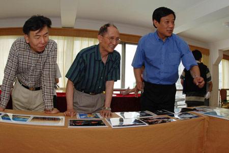 协会秘书长张兴先生更是周密安排,加上武汉本地的华子摄影网,af96摄影