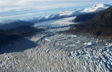 气候变暖导致智利冰湖神秘消失又重现(组图)_