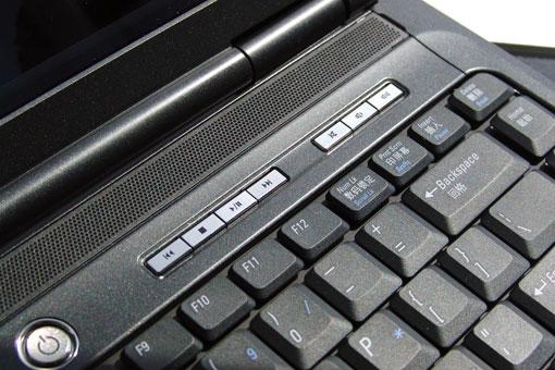 黑色强劲商务戴尔本Vostro1400评测(5)