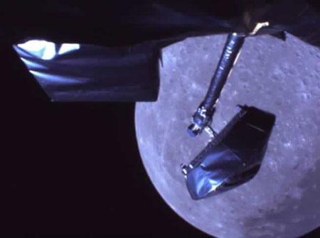 日本月亮女神释放小卫星拍下首批月球照片