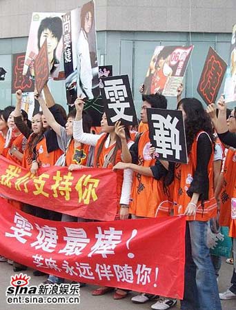 点击图片进入下一页