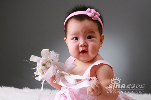 慧缘姓名学:给孩子起小名的习俗(组图)