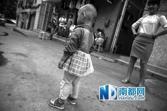增城小杰被拐41小时后回家。 深圳盐田的小钰被拐后终被找到
