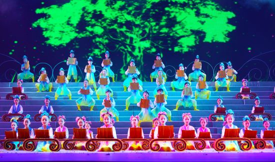 幼儿主题晚会《人生第一课》