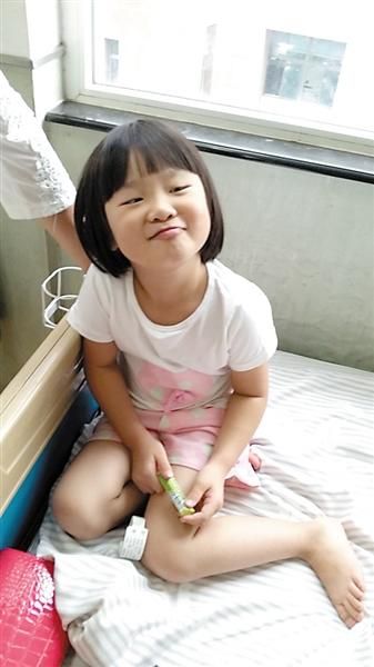 爸抛女儿没接住致颅底出血 爸抛女儿没接住致颅底出血