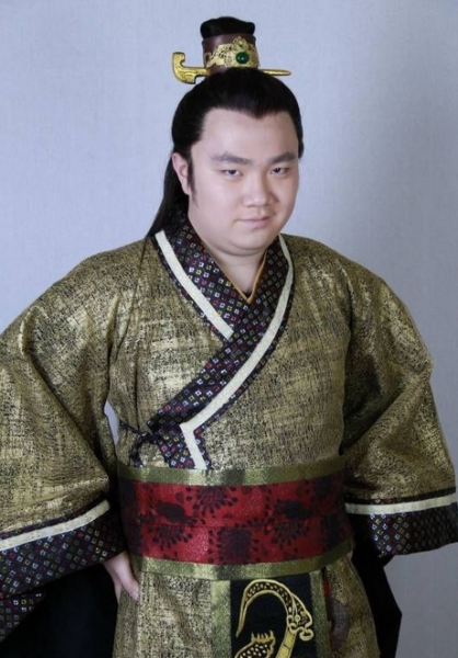 巴图在《芈月传》中饰演嬴荡 巴图在《芈月传》中饰演嬴荡