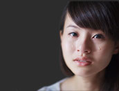 台湾摄影师征集哭泣女孩
