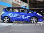 视频：飞度EV电动概念车亮相2011上海车展