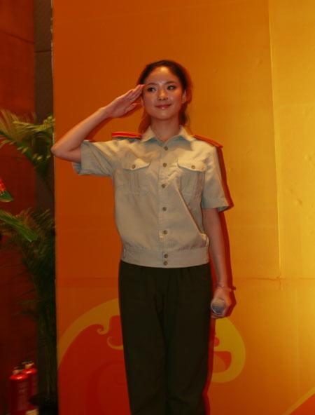 红楼梦中人蔡飞雨出席第五届原创大赛开幕式