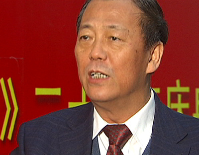 图片02:国家统计局总经济师姚景源称,全年我们能够做到实现8%以上的增长,应当说没有悬念。 图片02:国家统计局总经济师姚景源称,全年我们能够做到实现8%以上的增长,应当说没有悬念。