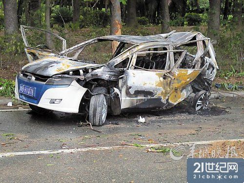 撞车事故现场图 撞车事故现场图