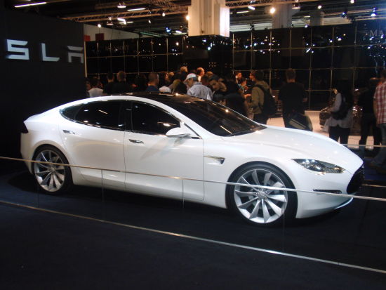 特斯拉S型车(Tesla Model S) 特斯拉S型车(Tesla Model S)