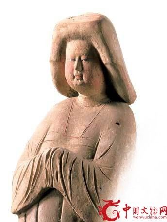 西安市高楼村出土的盛唐时期女俑 西安市高楼村出土的盛唐时期女俑