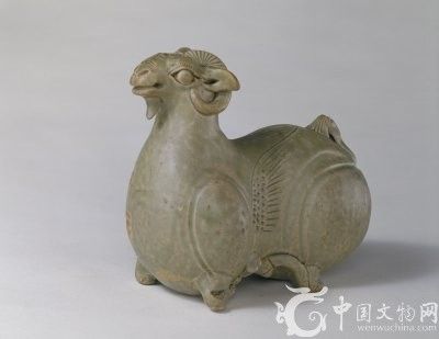 青釉羊 青釉羊