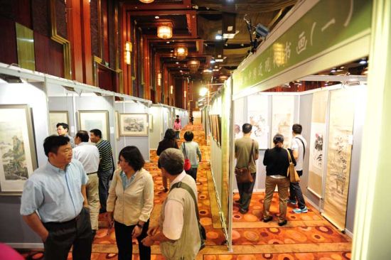 嘉德四季书画预展现场人气旺盛 嘉德四季书画预展现场人气旺盛