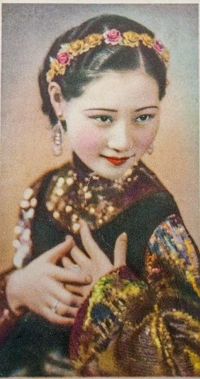 力士香皂明星老广告画 影星徐 来(正反面) 力士香皂明星老广告画 影星徐 来(正反面)